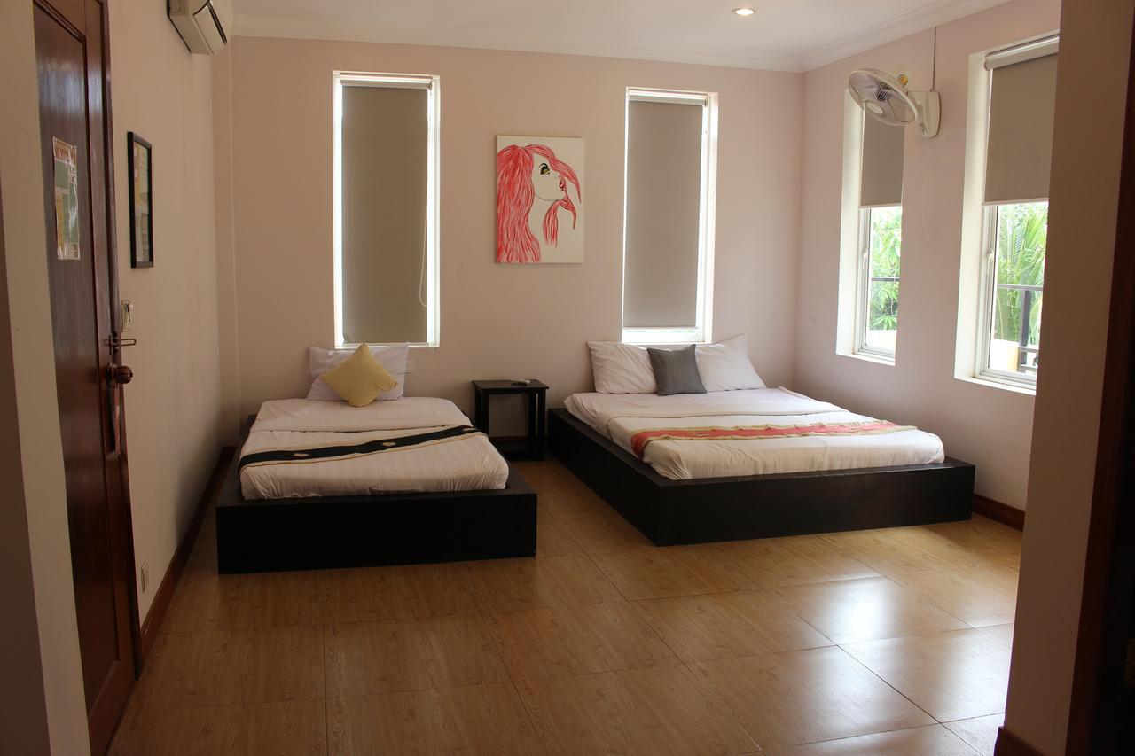 Mad Monkey Hostel Kampot (Adults Only) Eksteriør billede