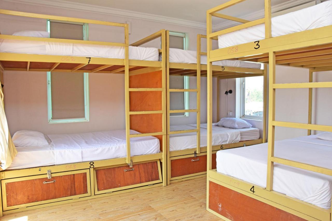 Mad Monkey Hostel Kampot (Adults Only) Eksteriør billede