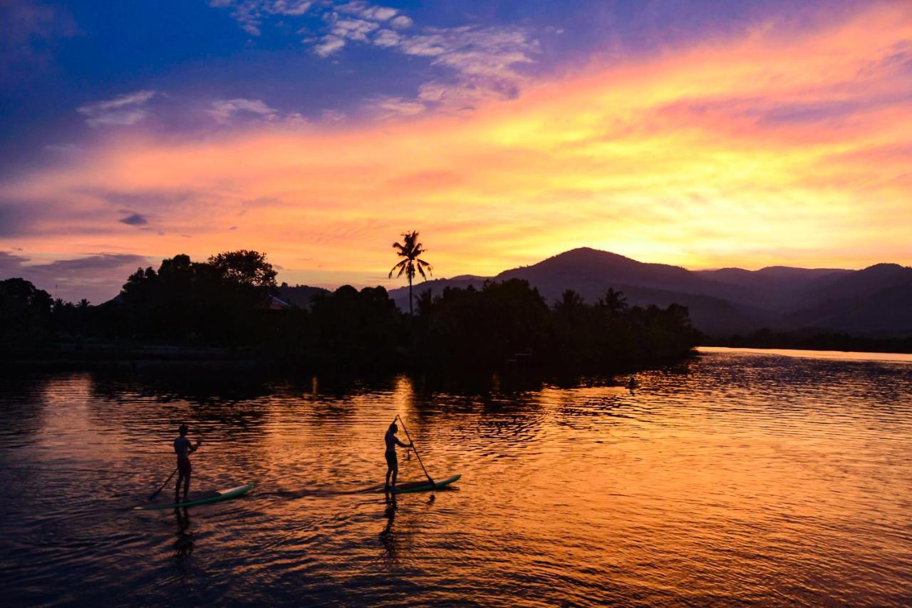 Mad Monkey Hostel Kampot (Adults Only) Eksteriør billede
