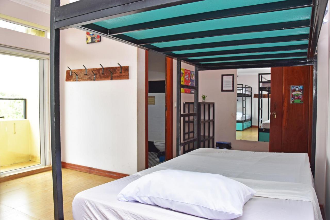 Mad Monkey Hostel Kampot (Adults Only) Eksteriør billede