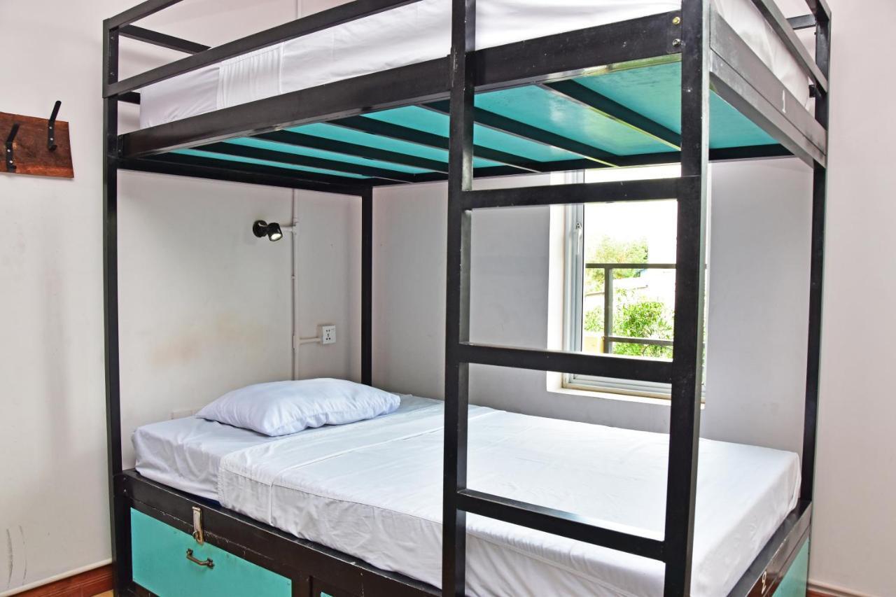 Mad Monkey Hostel Kampot (Adults Only) Eksteriør billede
